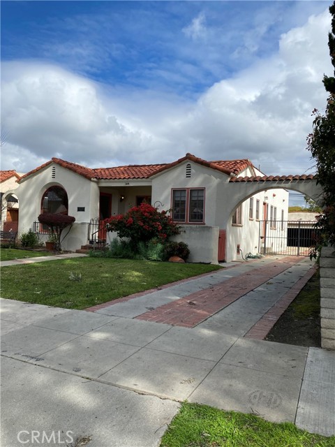 Image 2 for 3614 Brayton Ave, Long Beach, CA 90807