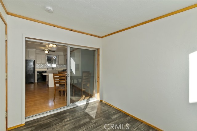 391 Montclair Dr #41, Big Bear City CA: https://media.crmls.org/medias/94aed4d6-23ff-4973-842c-5db659e0e2ca.jpg