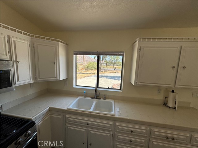 Detail Gallery Image 12 of 27 For 28302 Alessandro, Moreno Valley,  CA 92555 - 2 Beds | 1 Baths