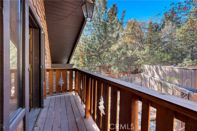 Detail Gallery Image 19 of 47 For 24863 Ponderosa, Idyllwild,  CA 92549 - 3 Beds | 2/1 Baths