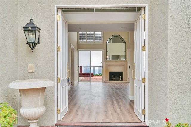 28927 Doverridge Drive, Rancho Palos Verdes CA: https://media.crmls.org/medias/94b04963-9335-4310-a8a0-dfd6d87da089.jpg