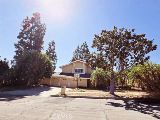 Detail Gallery Image 1 of 32 For 1790 N Mountain View Pl, Fullerton,  CA 92831 - 4 Beds | 3 Baths