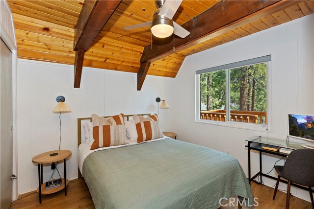 Detail Gallery Image 8 of 19 For 1310 Helen St, Wrightwood,  CA 92397 - 2 Beds | 1 Baths