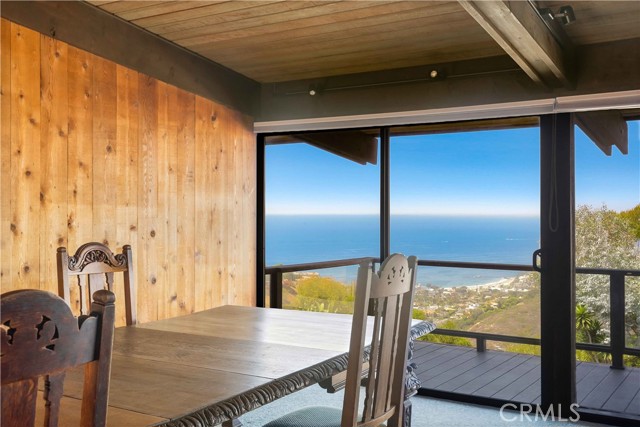 Detail Gallery Image 13 of 55 For 1969 San Remo Dr, Laguna Beach,  CA 92651 - 4 Beds | 3 Baths