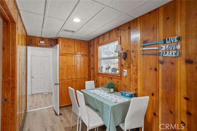 Detail Gallery Image 9 of 25 For 33424 Holcomb Creek Dr, Green Valley Lake,  CA 92341 - 2 Beds | 2 Baths