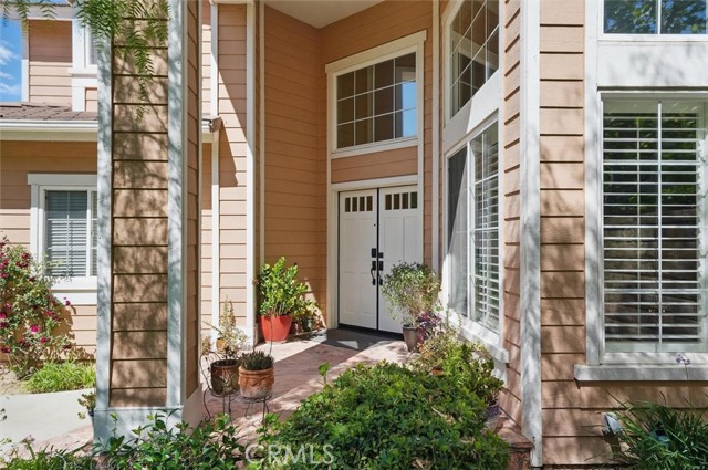 23405 Winslow Place, Valencia CA: https://media.crmls.org/medias/94b1ff64-503e-442d-810d-231911441a9f.jpg