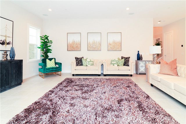 390 Riverbend, Lake Forest CA: https://media.crmls.org/medias/94b2ef93-02b8-4a05-9575-bc52d346b1f4.jpg