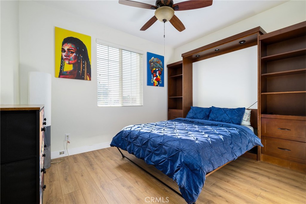 https://media.crmls.org/medias/94b2efb0-408a-4874-9984-705826931bed.jpg?preset=X-Large