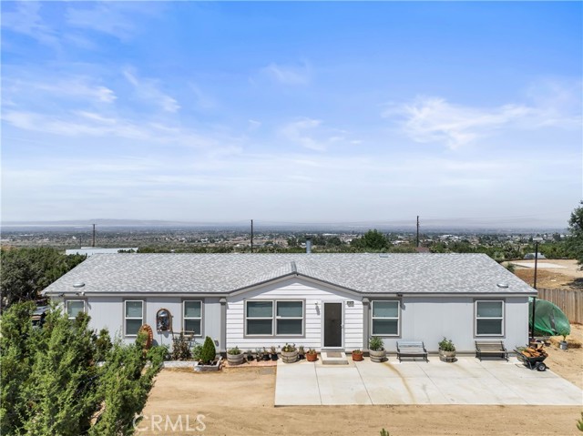 Detail Gallery Image 4 of 32 For 3448 Quail Rd, Pinon Hills,  CA 92372 - 4 Beds | 2 Baths