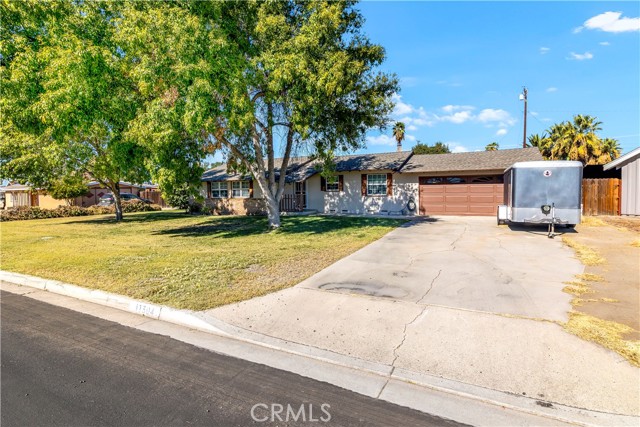 Detail Gallery Image 2 of 45 For 41304 Mcdowell St, Hemet,  CA 92544 - 3 Beds | 2 Baths