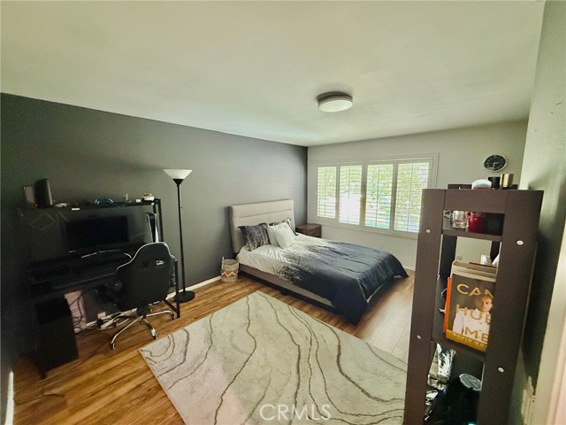 Detail Gallery Image 21 of 36 For 10068 Larwin Ave #2,  Chatsworth,  CA 91311 - 4 Beds | 3 Baths