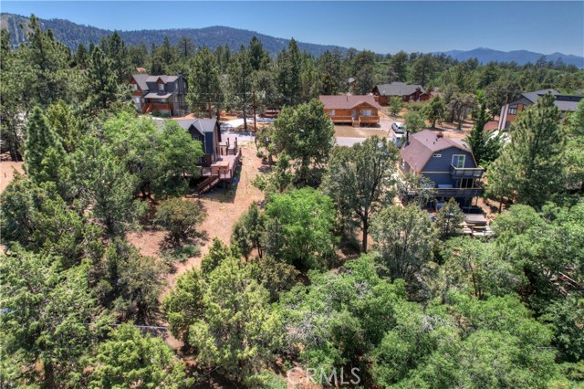 Detail Gallery Image 7 of 14 For 1324 Flintridge, Big Bear Lake,  CA 92314 - – Beds | – Baths