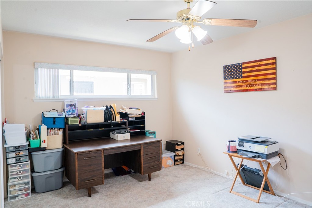https://media.crmls.org/medias/94b5a281-1182-4c49-a402-67f19a2a4a6d.jpg?preset=X-Large