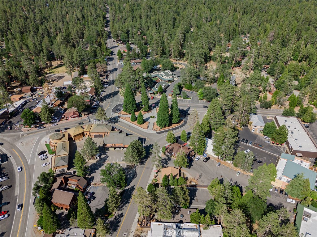 https://media.crmls.org/medias/94b60bd5-d227-4a1e-b87a-56e8fc5e89aa.jpg?preset=X-Large
