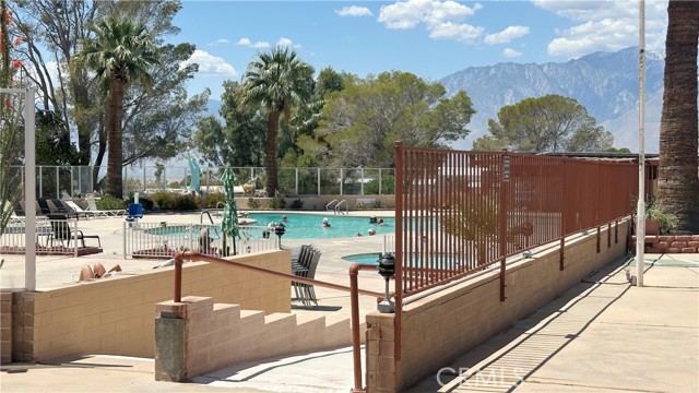 69481 Midpark Drive, Desert Hot Springs CA: https://media.crmls.org/medias/94b6d8b9-04cb-44b4-b90b-39fd4a737ecf.jpg