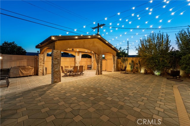 Detail Gallery Image 39 of 70 For 11942 Arminta Street, North Hollywood,  CA 91605 - 3 Beds | 2/1 Baths