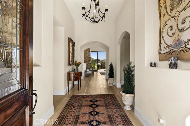 31527 Aguacate Road, San Juan Capistrano CA: https://media.crmls.org/medias/94b71b03-3135-4855-894b-7f985da9cf9e.jpg