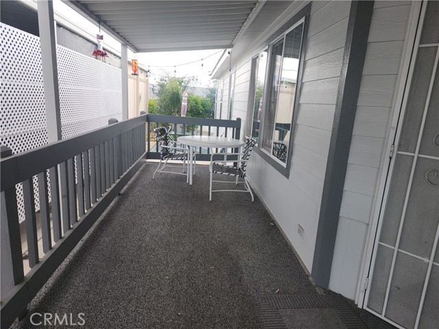 9850 Garfield Avenue, Huntington Beach CA: https://media.crmls.org/medias/94b71f98-5cc4-43bf-ba0a-b837700381dd.jpg