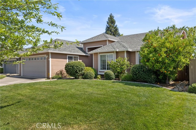 1491 Saratoga Drive, Chico CA: https://media.crmls.org/medias/94b7a278-e14b-433f-a268-32814bc4ff39.jpg
