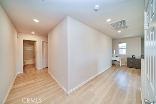 Detail Gallery Image 20 of 41 For 1202 Clipper Ln, Harbor City,  CA 90710 - 4 Beds | 3 Baths