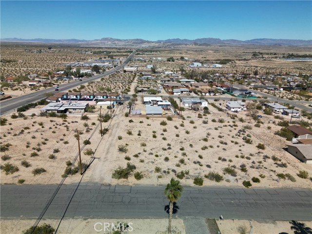 73735 Manana Drive, 29 Palms CA: https://media.crmls.org/medias/94b8e13f-536e-40ea-97bc-187ec3e7cba2.jpg