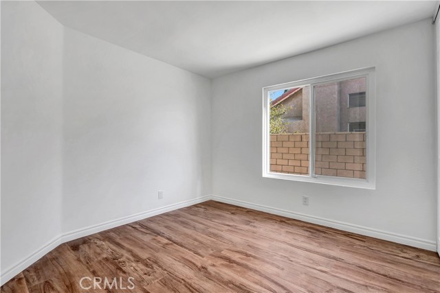 Detail Gallery Image 27 of 44 For 2031 Thomas Dr, Lancaster,  CA 93535 - 5 Beds | 2 Baths