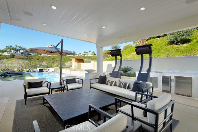 Detail Gallery Image 20 of 42 For 1 Elk Grove Ln, Laguna Niguel,  CA 92677 - 5 Beds | 5/2 Baths