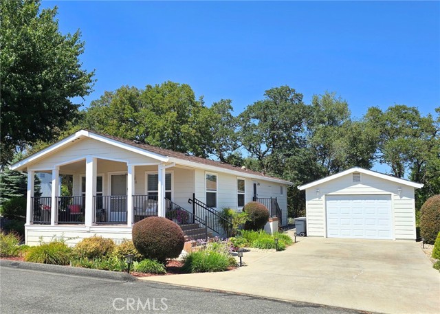 408 Tanglewood, Oroville CA: https://media.crmls.org/medias/94b978b4-af1e-49f9-a324-6b6f6cc09b43.jpg