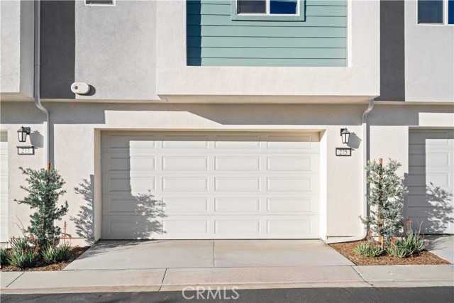 Detail Gallery Image 40 of 56 For 275 Sash, Irvine,  CA 92618 - 2 Beds | 2/1 Baths