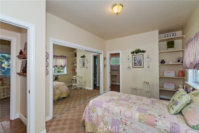 Detail Gallery Image 26 of 45 For 26589 Amador, Lake Arrowhead,  CA 92352 - 4 Beds | 3 Baths