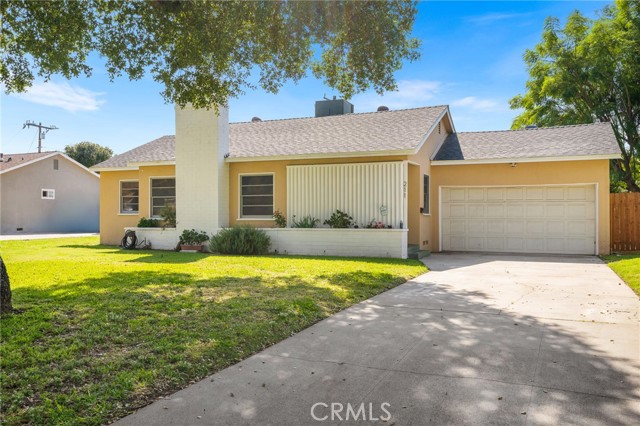 Detail Gallery Image 2 of 50 For 211 E 34th, San Bernardino,  CA 92404 - 2 Beds | 1/1 Baths