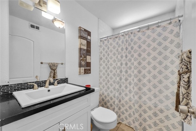 Detail Gallery Image 16 of 41 For 1602 E Oak Hill Ct, Ontario,  CA 91761 - 4 Beds | 2 Baths