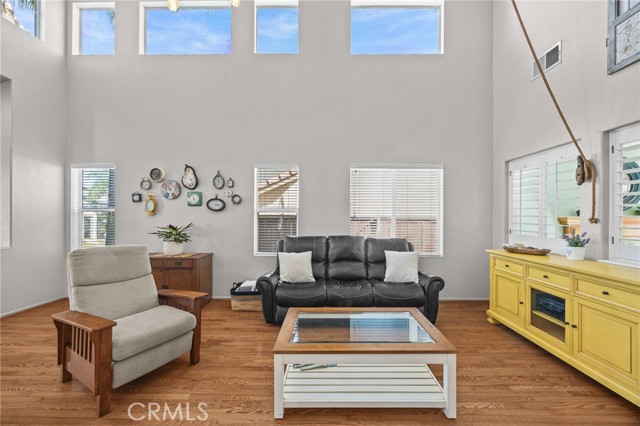 Image 4 of 45 For 3387 Moonlight Lane