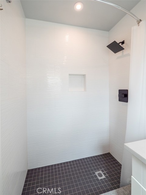 Detail Gallery Image 17 of 33 For 3280 Orlando Rd, Pasadena,  CA 91107 - 3 Beds | 2 Baths