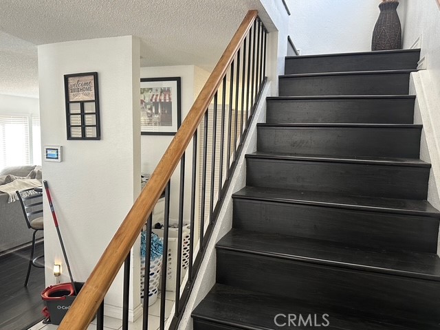 Detail Gallery Image 10 of 24 For 23587 Parkland Ave, Moreno Valley,  CA 92557 - 3 Beds | 2/1 Baths