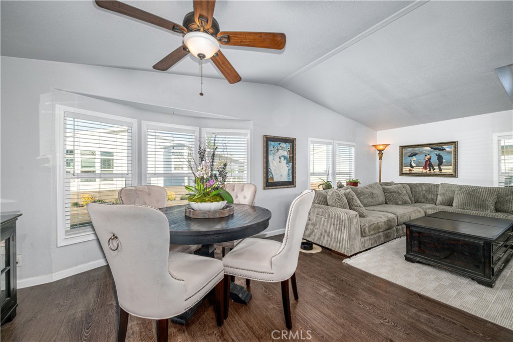 MLS #OC26150574 image #9
