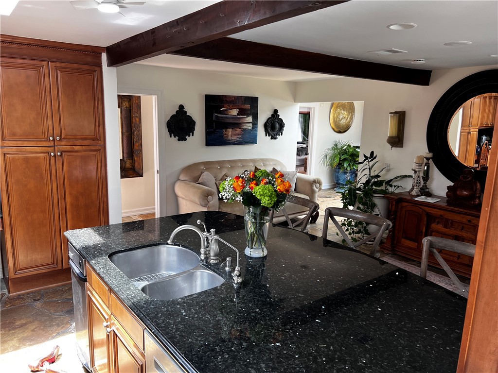 MLS #OC25182899 img 35