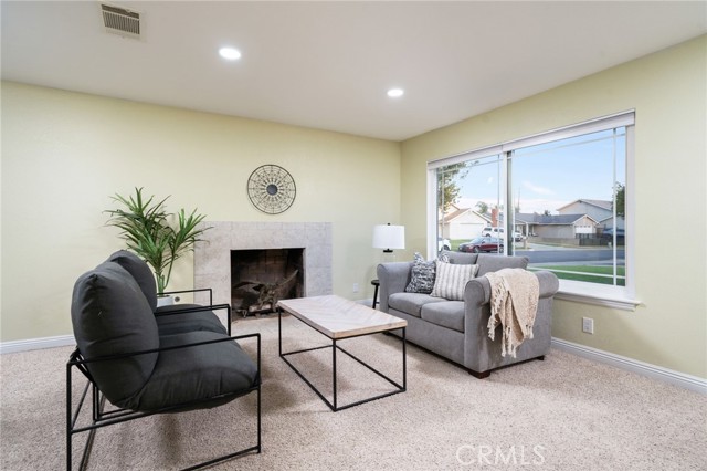 9422 Meadow Street, Rancho Cucamonga CA: https://media.crmls.org/medias/94bf703c-d038-42ca-be6b-08bb8e0aa115.jpg