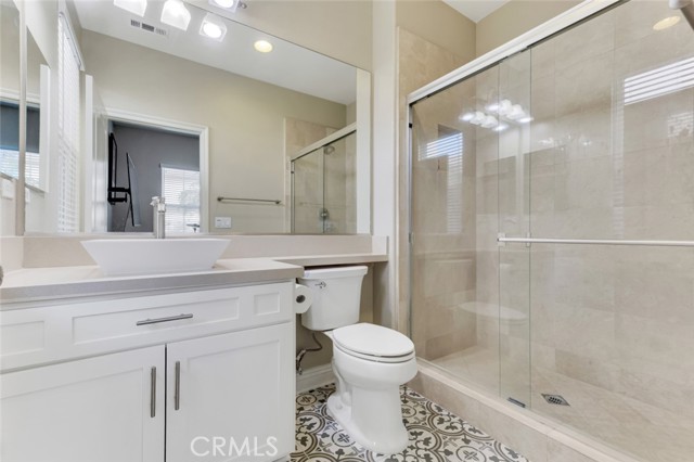 Detail Gallery Image 31 of 50 For 12826 via Donatello, Porter Ranch,  CA 91326 - 4 Beds | 4/1 Baths