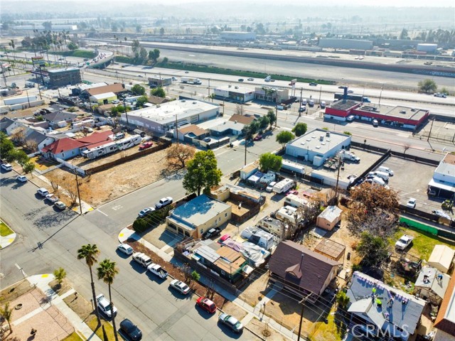 Detail Gallery Image 11 of 18 For 584 E H St, Colton,  CA 92324 - – Beds | – Baths