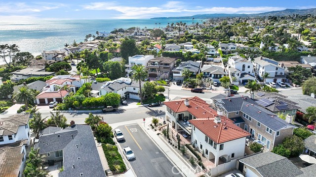 1699 Calle De Los Alamos, San Clemente CA: https://media.crmls.org/medias/94c0a4de-3bcf-4351-b6c5-ba13906e8f14.jpg