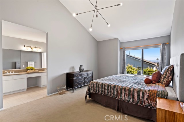 2512 Curtis Avenue, Redondo Beach, California 90278, 2 Bedrooms Bedrooms, ,2 BathroomsBathrooms,Residential,Sold,Curtis,SB23119395