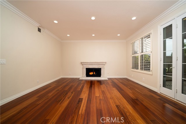 Image 7 of 23 For 2312 San Leandro