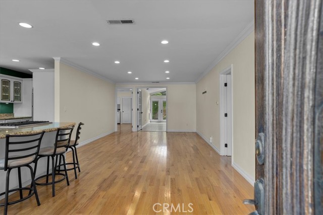 Detail Gallery Image 4 of 45 For 5442 W134th St, Hawthorne,  CA 90250 - 4 Beds | 2 Baths