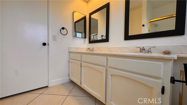 Detail Gallery Image 18 of 36 For 13677 Ivanpah, Apple Valley,  CA 92308 - 3 Beds | 2 Baths