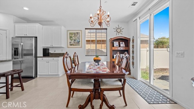 Detail Gallery Image 8 of 37 For 30252 Bristol Gate, Menifee,  CA 92584 - 4 Beds | 2 Baths