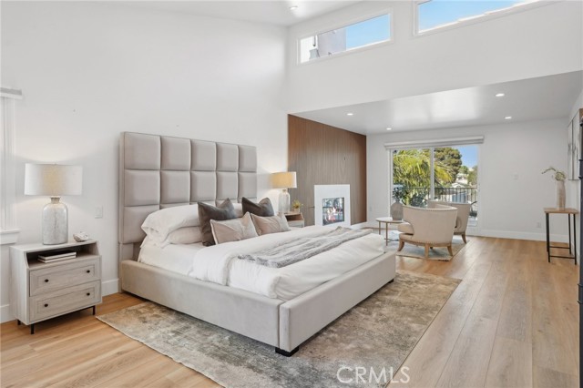 2501 N Poinsettia Avenue, Manhattan Beach CA: https://media.crmls.org/medias/94c2bb04-5217-46fe-a126-9133920ed295.jpg