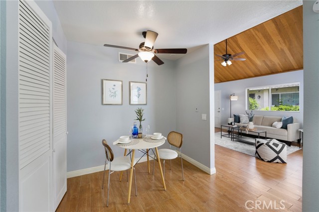 Detail Gallery Image 14 of 26 For 22986 Caminito Regalo #92,  Laguna Hills,  CA 92653 - 2 Beds | 2 Baths