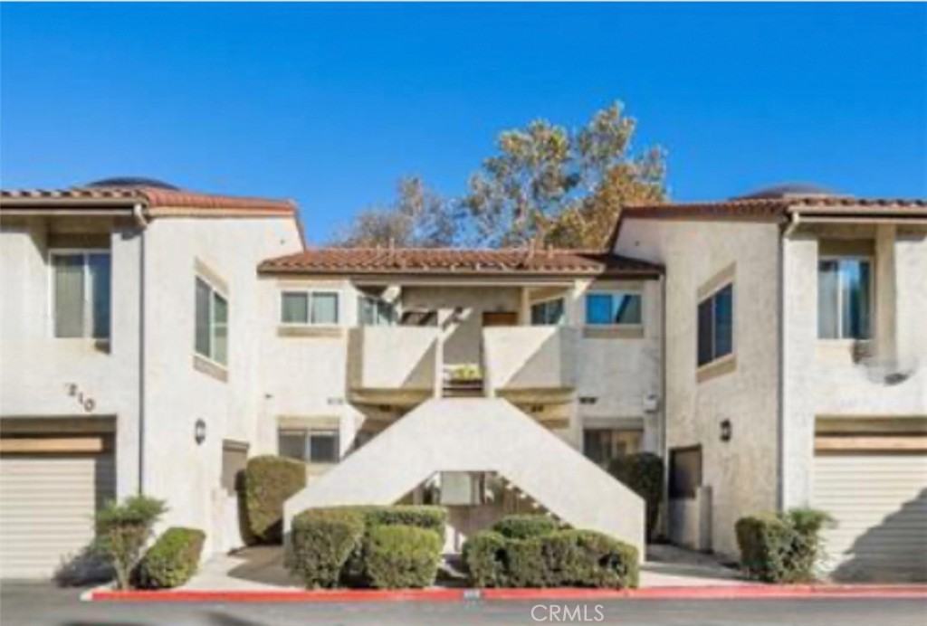3210 Darby St 102, Simi Valley, CA 93063