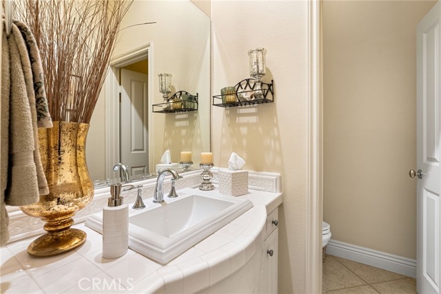 Detail Gallery Image 12 of 42 For 10472 Yosemite Way, Tustin,  CA 92782 - 4 Beds | 3/1 Baths